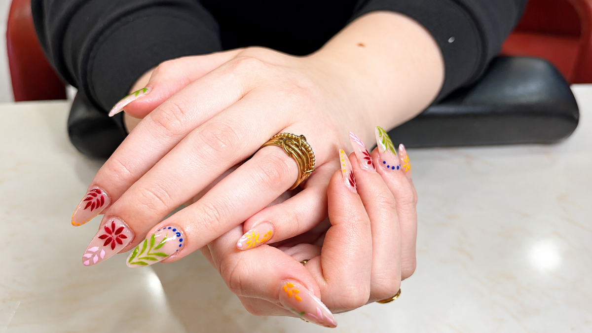 Moony beauty nails and spa nail salon photo